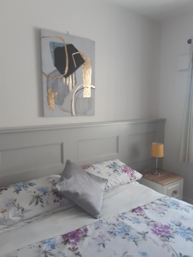 Green Acres Guesthouse- Accommodation Only Lower Coolcorcoran Exteriör bild